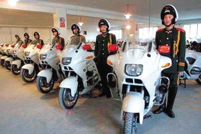中國恢復國賓車隊摩托護衛 曾因阻塞交通被取消