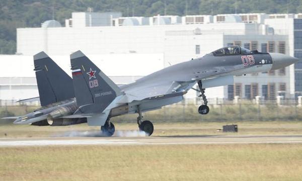 資料圖：蘇35戰機抵達珠海