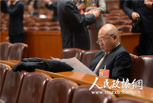 羅哲夫
