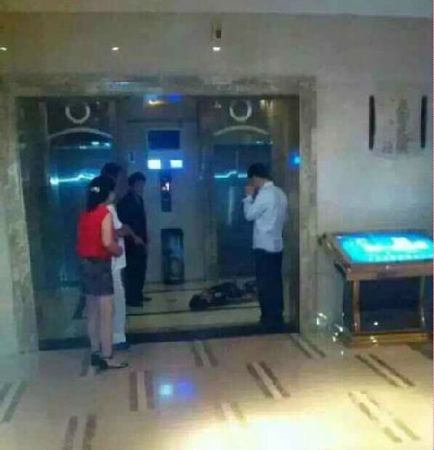 河南一酒店現電梯事故致1死1傷2