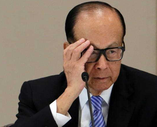李嘉誠再次重組資產全部搬離中國