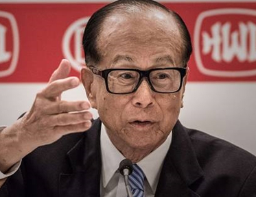李嘉誠再次重組資產全部搬離中國