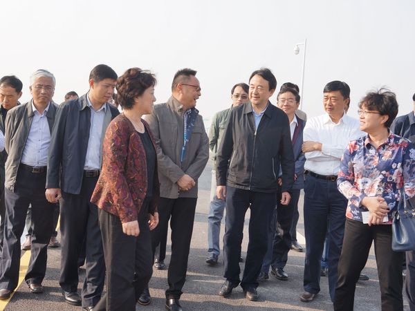 江蘇省政協(xié)調(diào)研沿?；@區(qū)環(huán)境保護(hù)情況