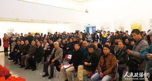 1  邵曉峰教授晉京書畫展開幕式現場_副本
