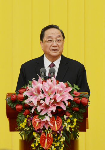 2015年12月31日，全國政協在北京舉行新年茶話會。中共中央政治局常委、全國政協主席俞正聲主持茶話會。    本報記者  姜貴東  攝