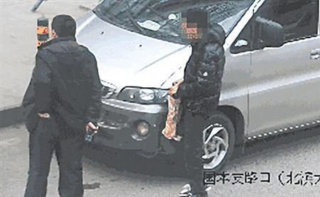與電子警察躲貓貓被扣15分 網(wǎng)友：關公面前耍大刀作死