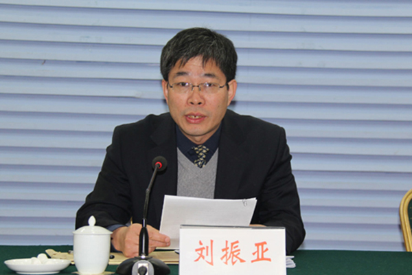 澎湃新聞記者從6月2日從《周口日報》獲悉，中國人民政治協商會議河南省第十一屆委員會常務委員、中國人民政治協商會議周口市第三屆委員會副主席、市工商聯主席劉振亞同志，因病醫治無效，于2016年5月31日20時10分在周口逝世，享年46歲。