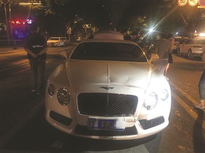 肇事的賓利轎車，價值400多萬。