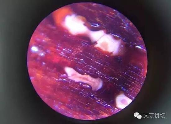 而且金星周邊不規(guī)律分布，填充相對(duì)飽滿