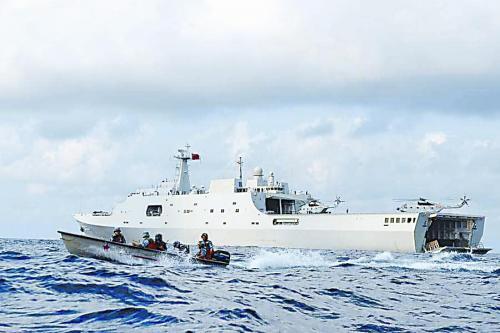 南海仲裁案發(fā)布當日 臺艦將停太平島執(zhí)行運補任務