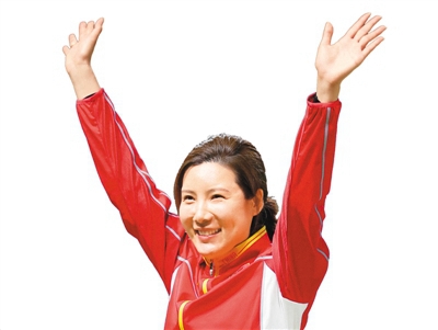 8月6日，中國選手杜麗在頒獎儀式上。_副本