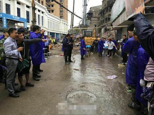 浙江溫州民房倒塌現場救出13人 其中8人已遇難