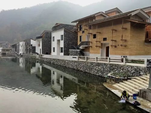 王澍設計的富陽文村項目。圖片來自網絡