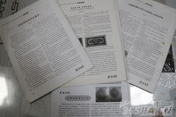 長達(dá)30多年的錢幣收藏生涯里，章克清老人學(xué)到許多關(guān)于錢幣的知識，并在雜志上發(fā)表了十余篇關(guān)于古錢幣的文章。