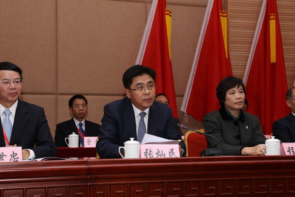閉幕式上，廈門市委常委、市委統戰部部長張燦民（中）講話。（記者 照寧攝）6