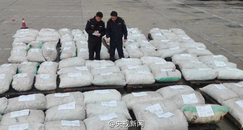 一只穿山甲約有0.4-0.6公斤鱗片，3噸意味著有5000-7500只穿山甲被殺害。 (央視記者王殿甲)