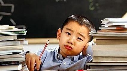央媒：寒假作業讀清末報紙 考學生還是考家長
