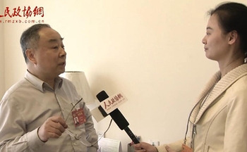 “祝福報(bào)社，請(qǐng)一定把我的話帶到！”