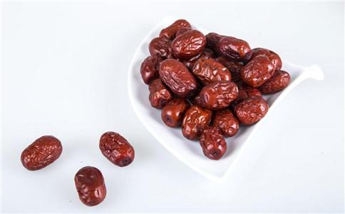 紅棗怎么吃才補血 紅棗搭配什么食物吃好 紅棗有哪些吃法