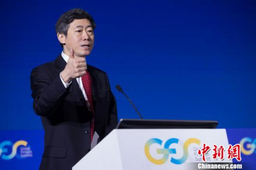 全國(guó)政協(xié)委員、清華大學(xué)中國(guó)與世界經(jīng)濟(jì)研究中心主任李稻葵