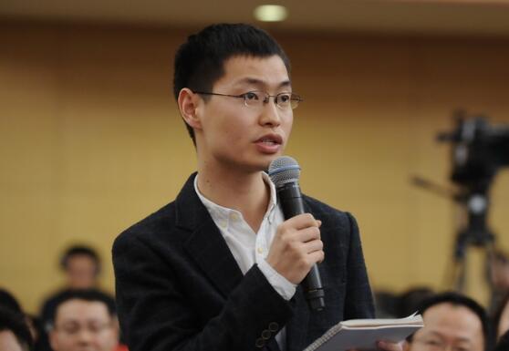許安標：堅決監督糾正違憲違法的審查建議
