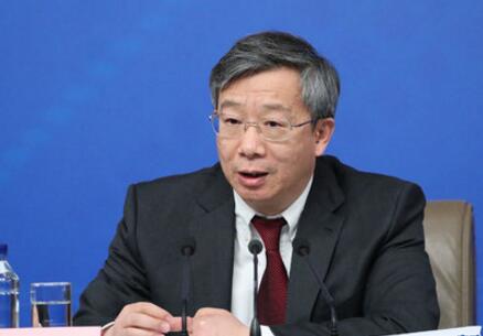 易綱：大力發展直接融資 增強企業抗風險能力