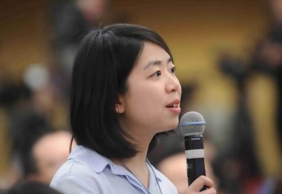 周小川：外匯儲備下降是正常現象 “熱錢”來去匆匆