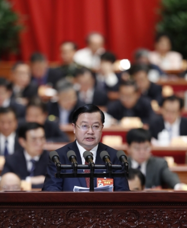 3月10日，全國(guó)政協(xié)十二屆五次會(huì)議在北京人民大會(huì)堂舉行第三次全體會(huì)議。這是曹鴻鳴委員代表致公黨中央作《健康中國(guó)建設(shè) 慢性病防治是關(guān)鍵》的發(fā)言。