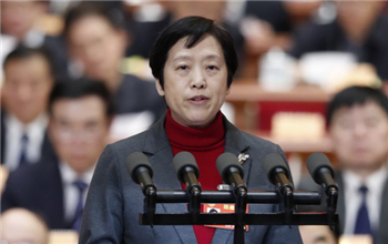 龍墨：多舉聯動 讓更多貧困殘疾兒童幸?？鞓烦砷L