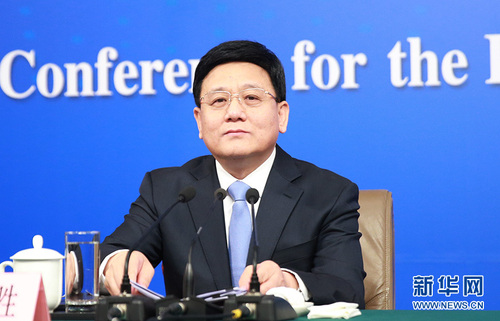 圖為國家衛(wèi)生計生委副主任、國務(wù)院醫(yī)改辦主任王賀勝。