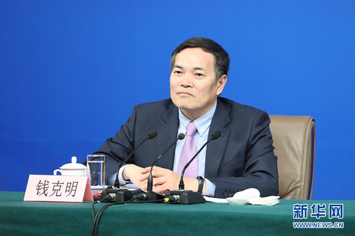 圖為商務部副部長錢克明。