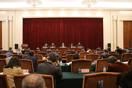 4月13日上午，全省新的社會階層人士統戰工作會議在長春召開。