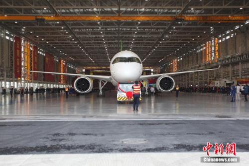 資料圖：國(guó)產(chǎn)大飛機(jī)C919。張亨偉 攝 