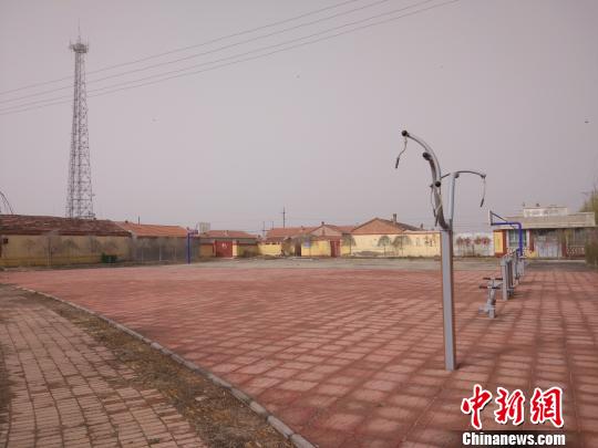 東號村所在鄉鎮——公會鎮上人煙稀少 陳溯 攝