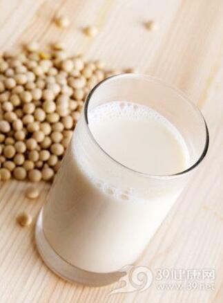 喝豆?jié){到底能防乳腺癌還是致乳腺癌？