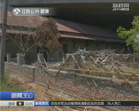 原南京浦鎮火車站文保建筑遭劇組破壞 已被叫停