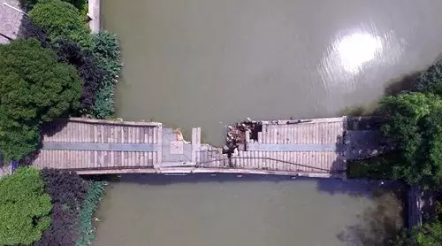杭州百年古橋因暴雨坍塌 網友:心痛 承載太多記憶