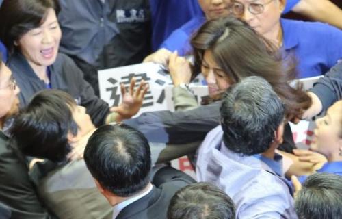 點擊進(jìn)入下一頁