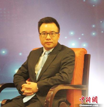 圖為印尼中國(guó)商會(huì)總會(huì)會(huì)長(zhǎng)劉城出席論壇。　林永傳 攝