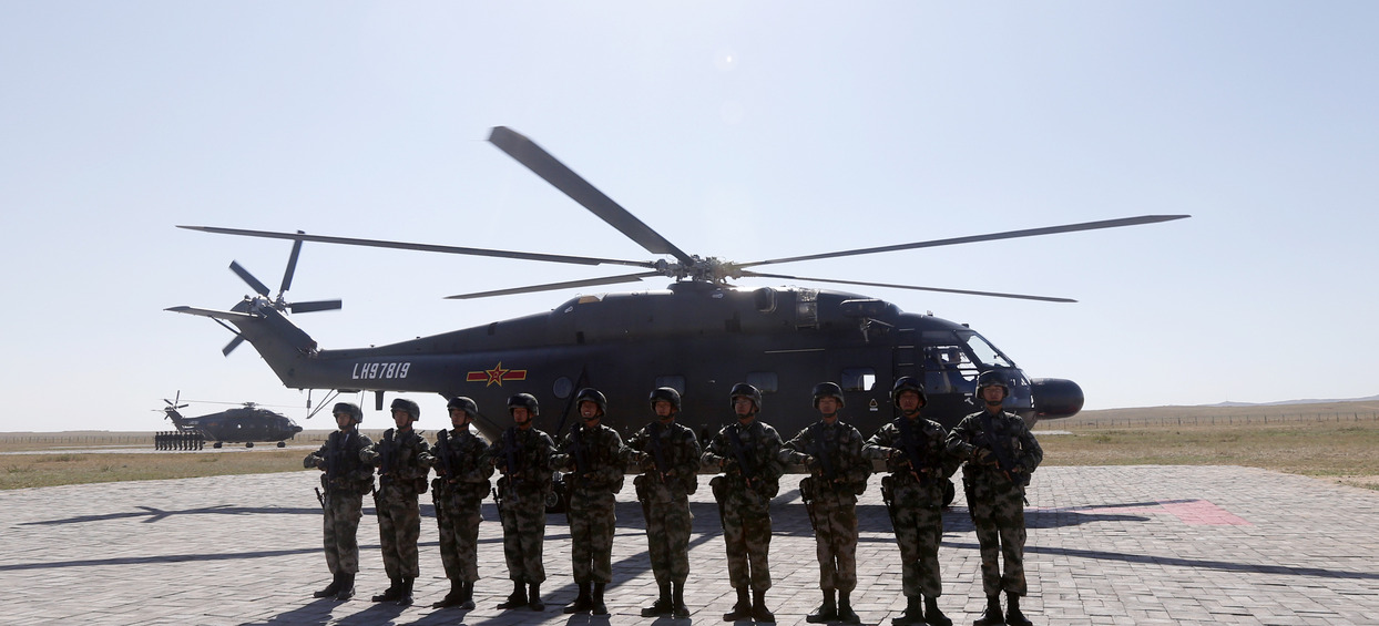            慶祝中國人民解放軍建軍90周年閱兵舉行