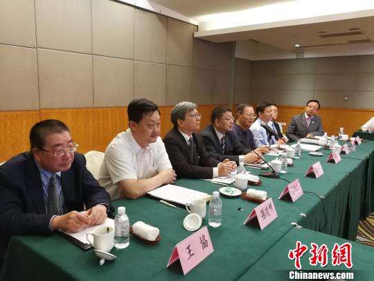 司法部根據臺灣考生實際需求，優化措施辦法，為臺灣考生鋪設綠色通道，提供更為便捷優質的服務平臺。　芊燁 攝
