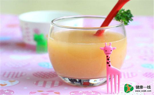酒后護(hù)肝 來杯梨藕汁