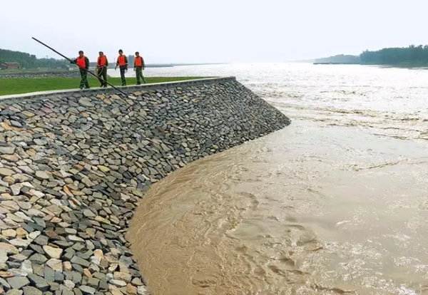 黃河變清調查:每年泥沙減少7億噸 大洪水幾率增加
