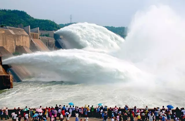 黃河變清調查:每年泥沙減少7億噸 大洪水幾率增加