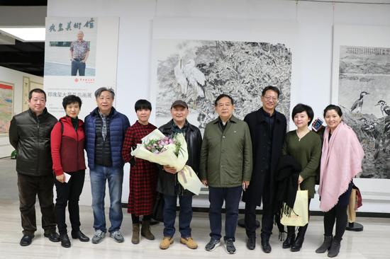 畫展現場嘉賓合影