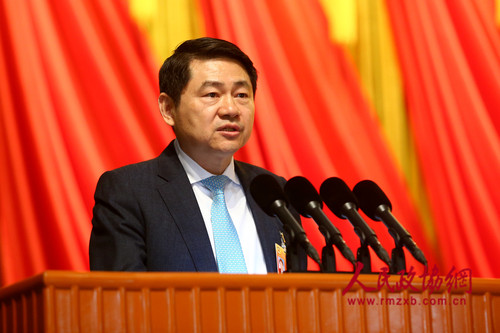 王輝耀委員發(fā)言