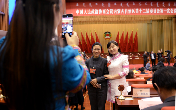6合影留念，記錄新一屆的開始