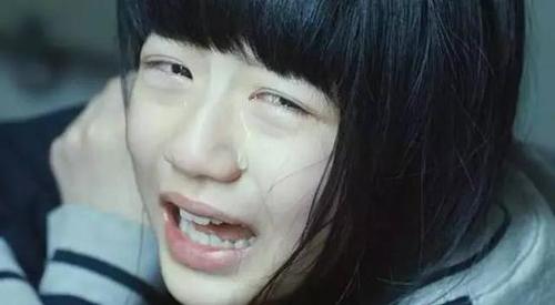 兒童色情產業(yè):網(wǎng)上直播猥褻 線下交易男童2千元/次
