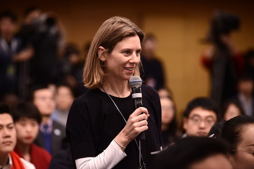 路透社記者提問(wèn)