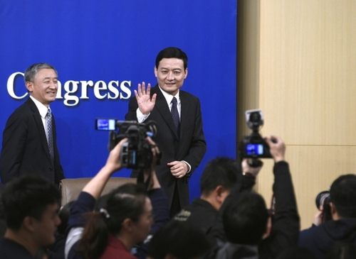 （5）國務院國資委主任肖亞慶等就“國有企業改革發展”答記者問